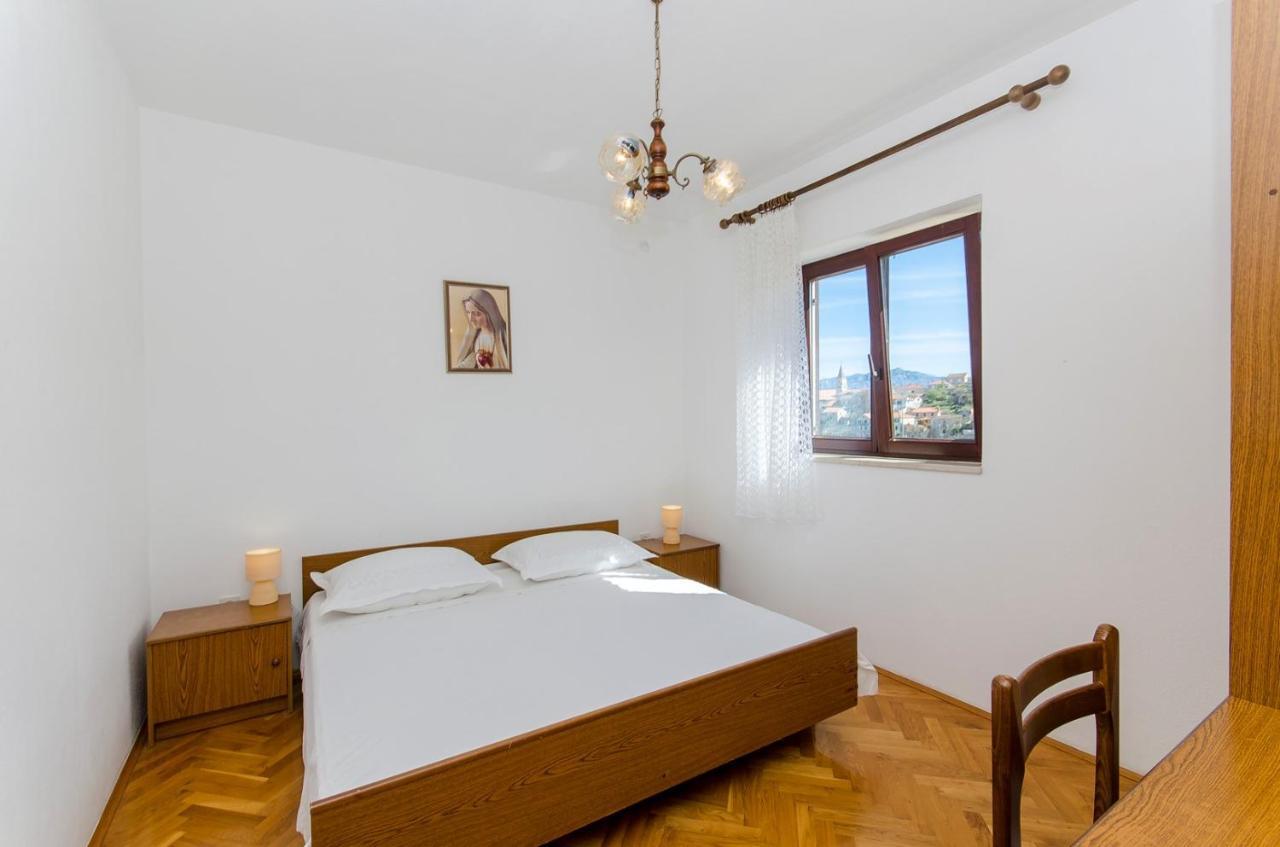 Apartments Goran Postira Kültér fotó
